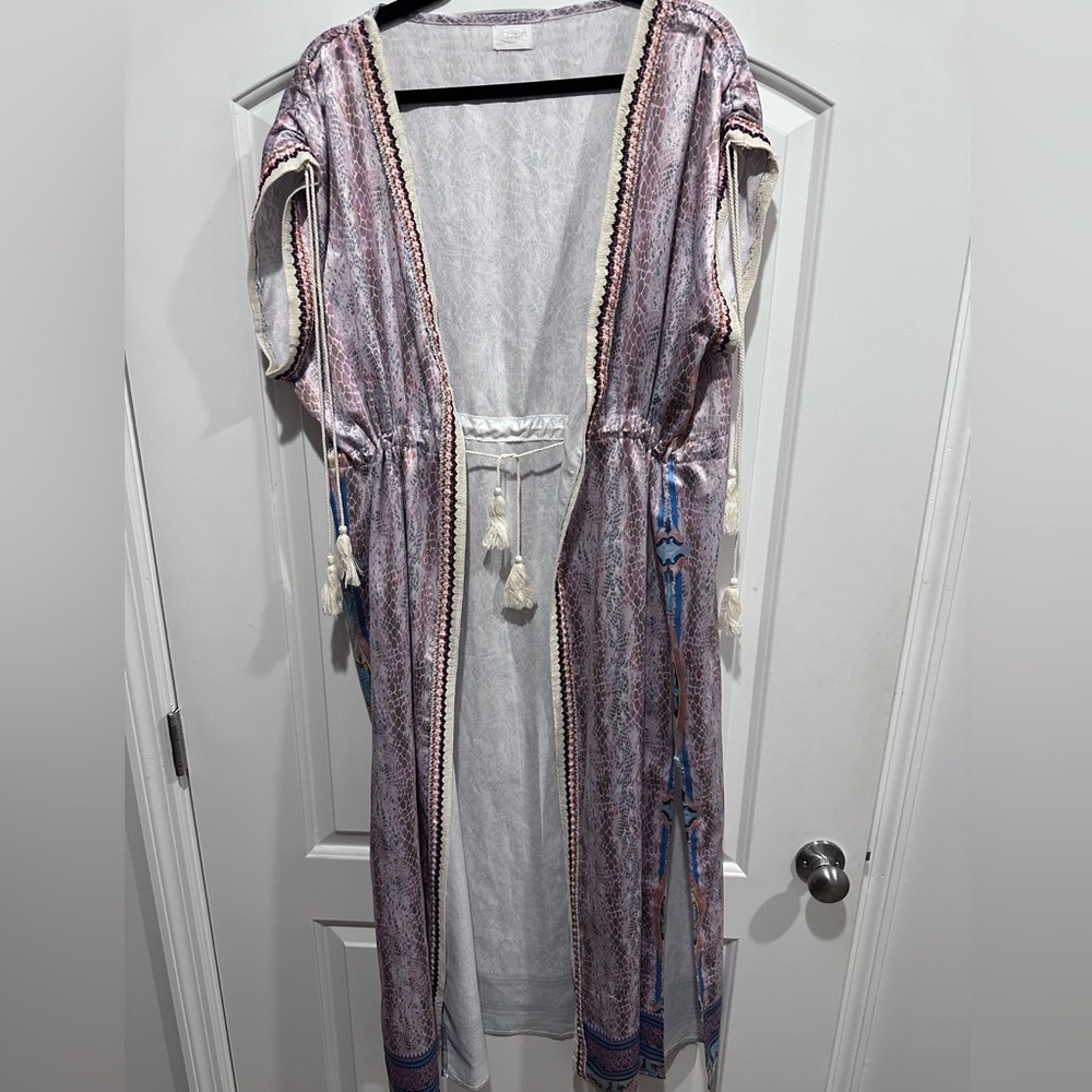 Anthropologie- Elizabeth Gillett- long Kimono Duster